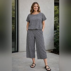 Eileen Fisher Organic Cotton Bandhini Print Set.